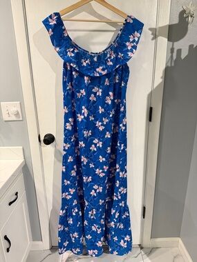 Hilo Hattie Vintage Blue Floral Maxi Dress with Pink Flowers